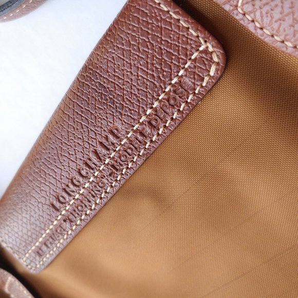 Longchamp Le Pliage Club Medium Tote Bag - Picture 5 of 14